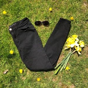 Black High-Rise Super Stretch Jeggings